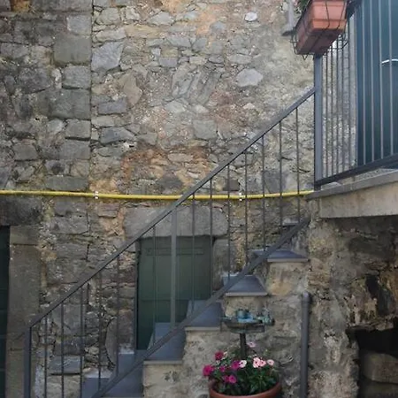 Casa Nel Borgo Antico בית נופש Quaratica
