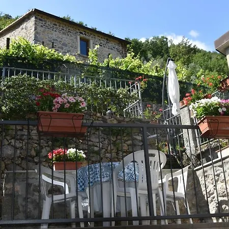 Casa Nel Borgo Antico בית נופש Quaratica